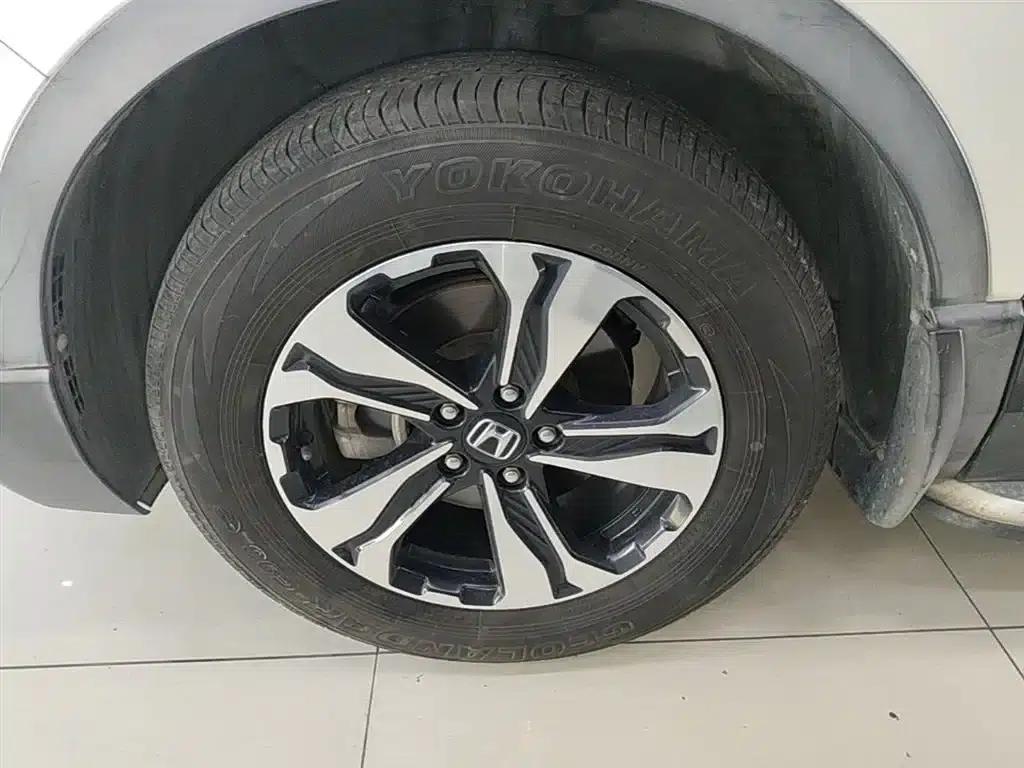 Honda CR-V 2017 240TURBO CVT 2WD Comfort Edition — миниатюра 23