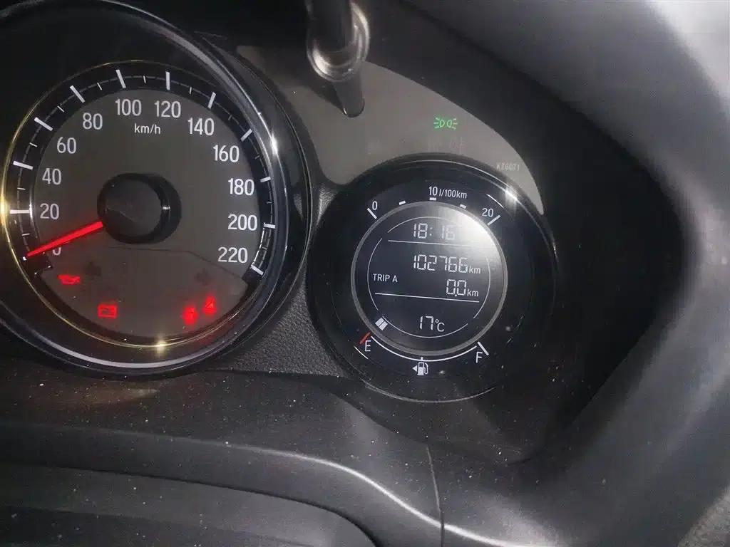 Honda XR-V 2017 1.5L LXi CVT Classic Edition — миниатюра 11