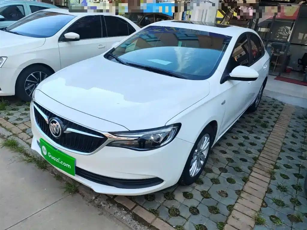 Buick Excelle 2021 Facelift Classic 1.5L Automatic Entry-Level Model — миниатюра 1