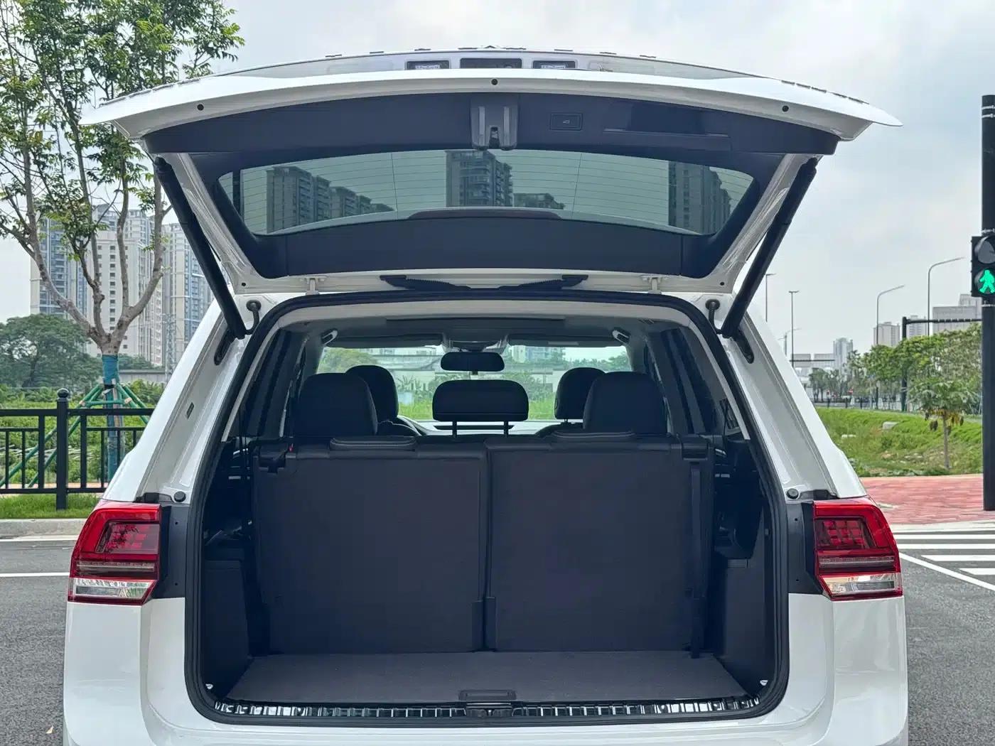 2017 Volkswagen Teramont 530 V6 AWD Luxury Edition — миниатюра 14