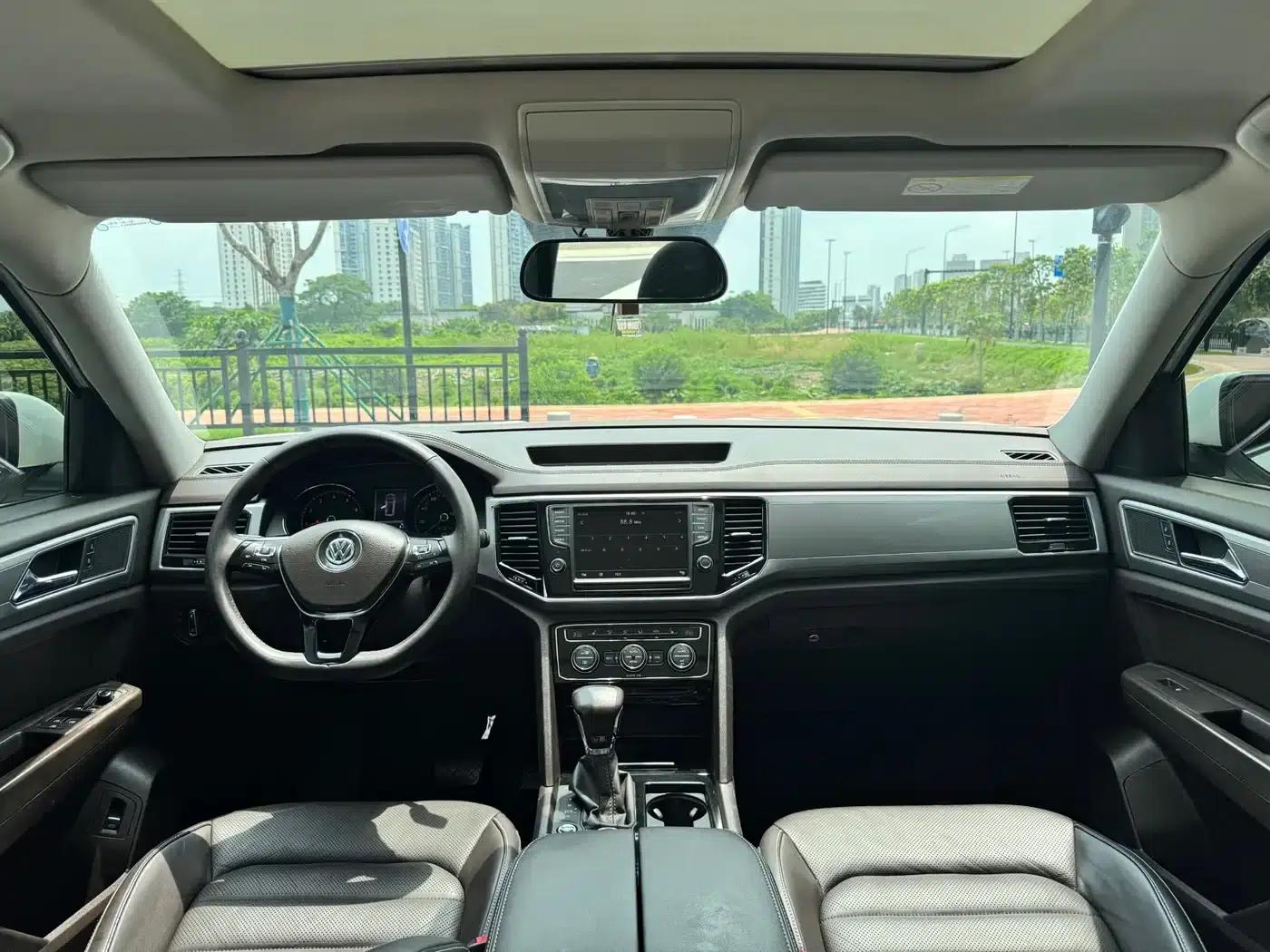 2017 Volkswagen Teramont 530 V6 AWD Luxury Edition — миниатюра 8