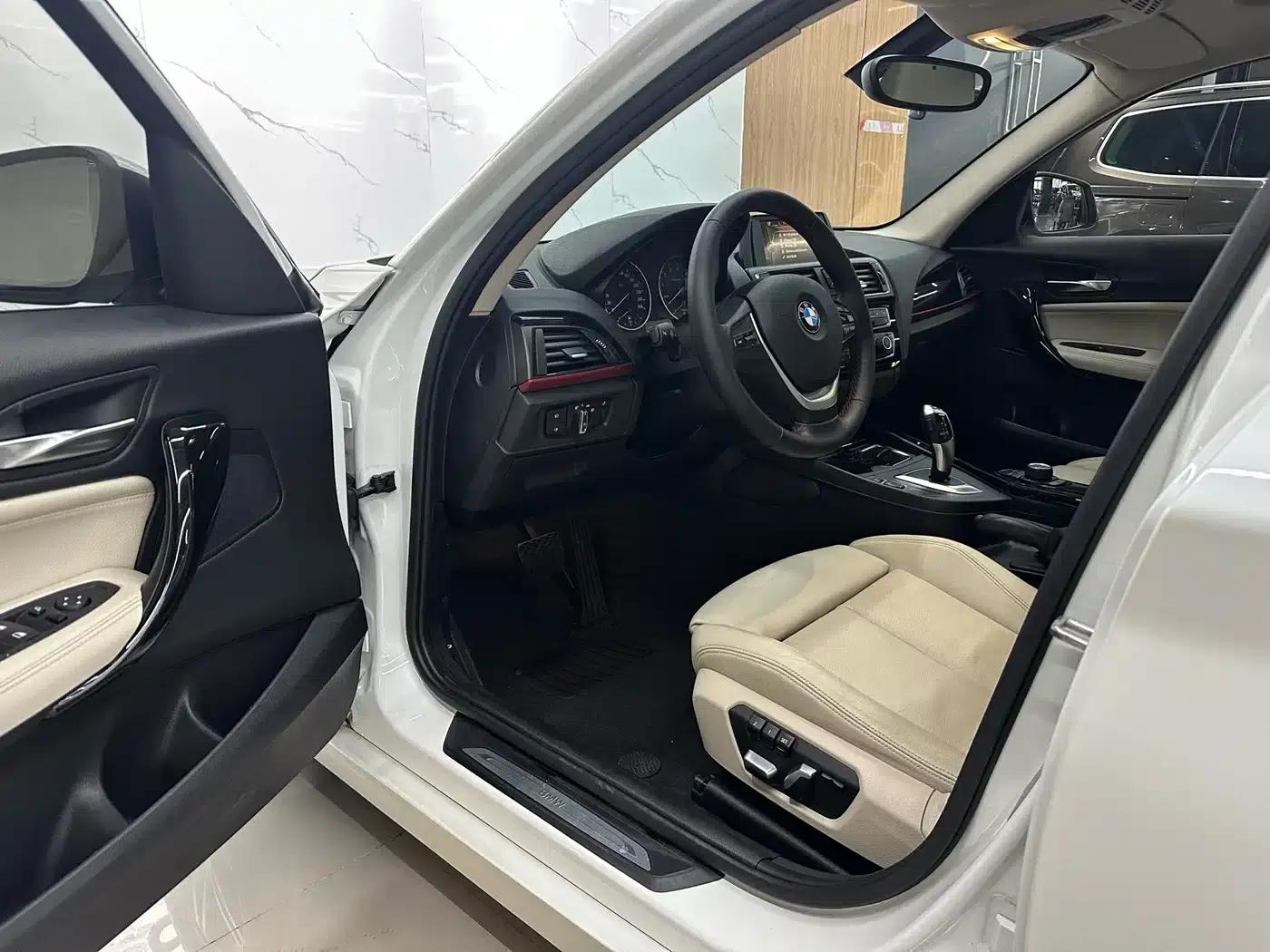BMW 1 Series (Imported) 2015 120i Sport Design Package — миниатюра 7