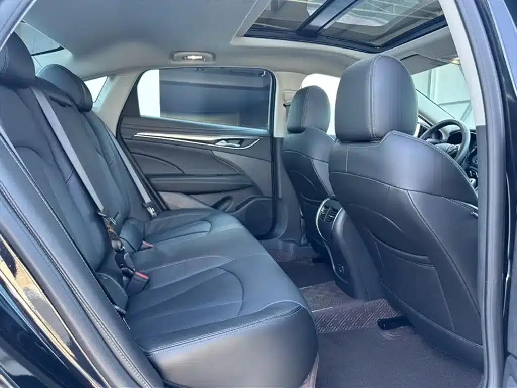 Buick LaCrosse 2022 652T Luxury Edition — миниатюра 18