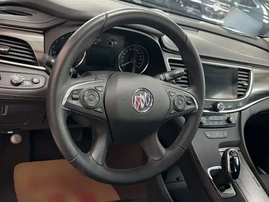 Buick LaCrosse 2022 652T Luxury Edition — миниатюра 3