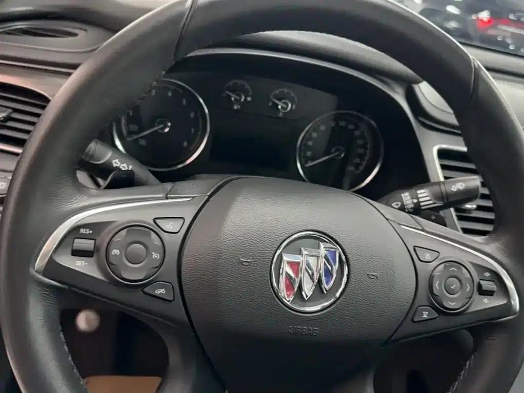 Buick LaCrosse 2022 652T Luxury Edition — миниатюра 4
