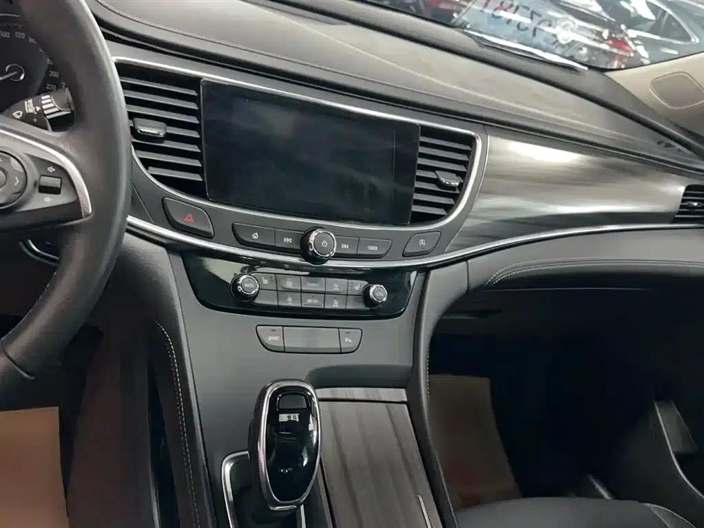 Buick LaCrosse 2022 652T Luxury Edition — миниатюра 6