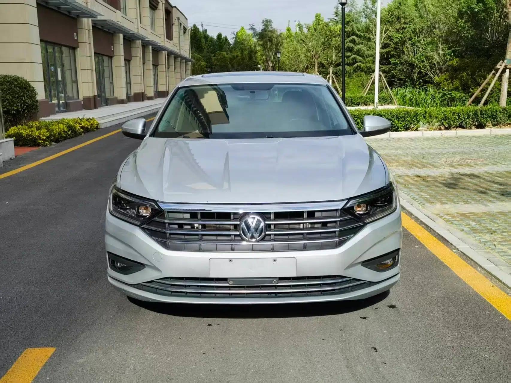 Volkswagen Sagitar 2019 200TSI DSG Comfort Version China VI Standard — миниатюра 2