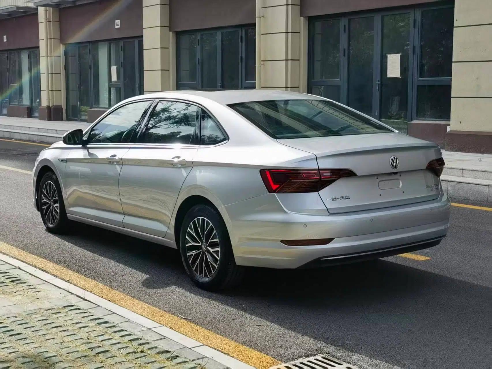 Volkswagen Sagitar 2019 200TSI DSG Comfort Version China VI Standard — миниатюра 4
