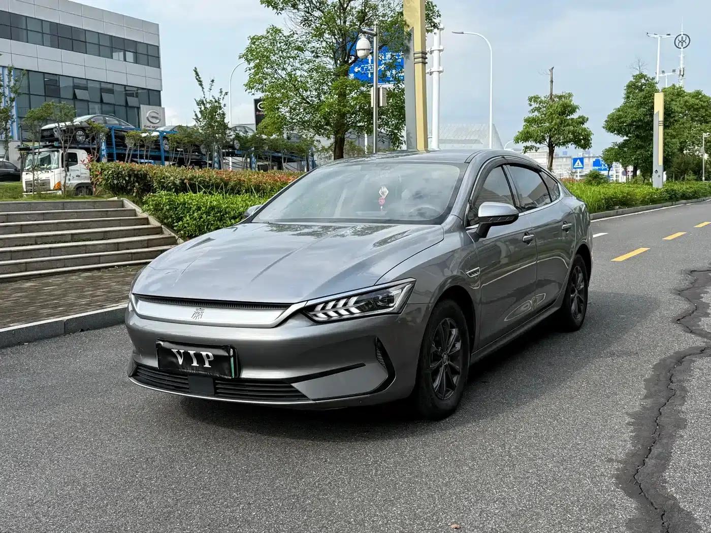 Qin PLUS 2021 EV 420KM Travel Edition — миниатюра 1