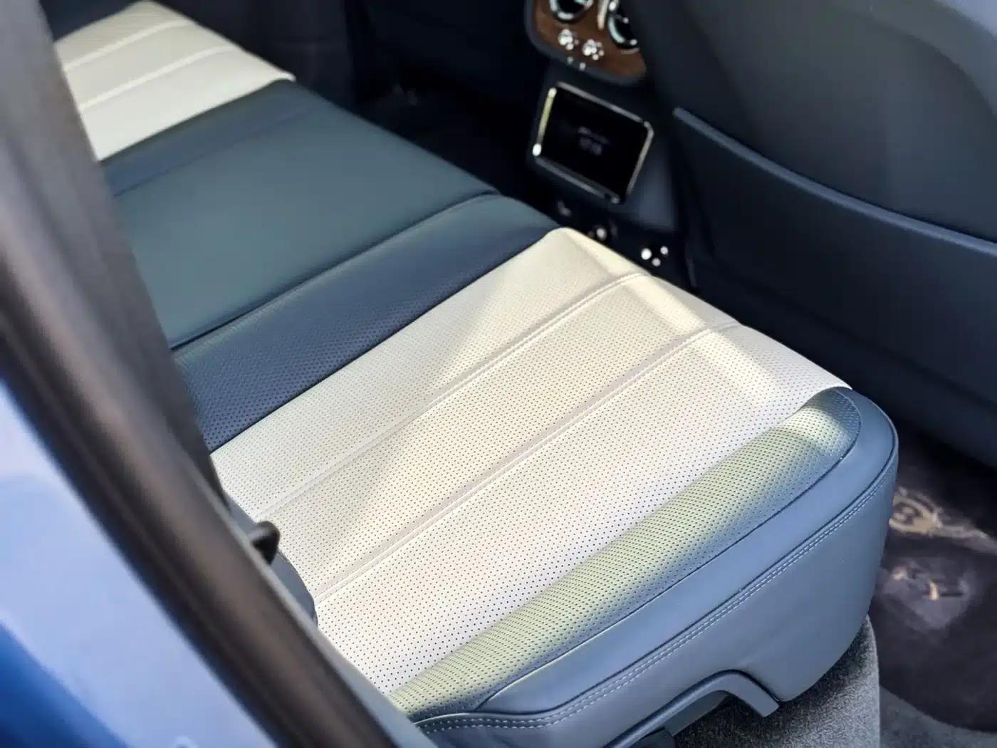 Bentayga 2021 4.0T V8 — миниатюра 16