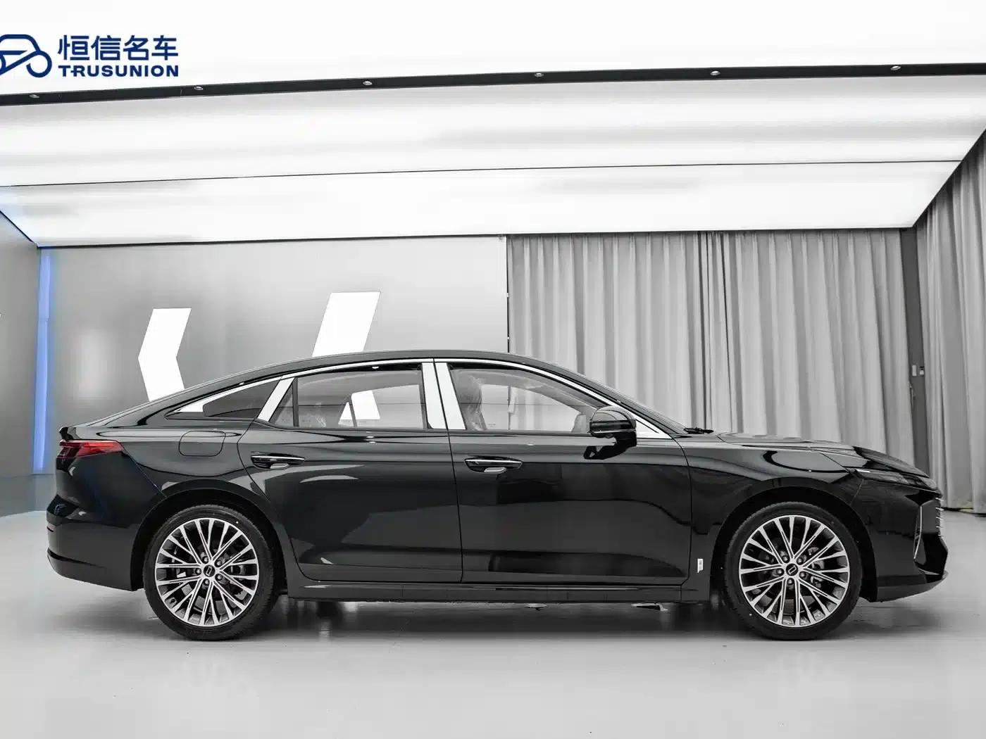 Bestune B70 2024 Dragon Edition 1.5T Leading Model — миниатюра 10