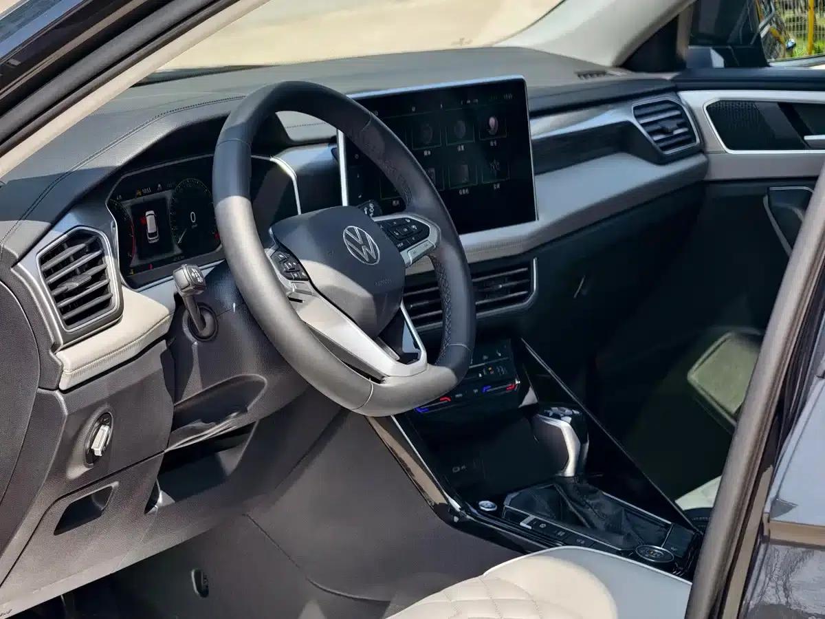 Tayron 2023 380TSI AWD R-Line High-Performance Edition — миниатюра 6