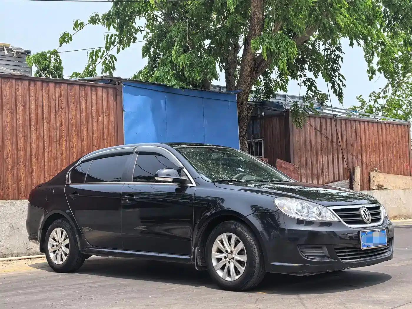 2013 Volkswagen Lavida Classic 1.6L Manual Fashion Edition — миниатюра 3