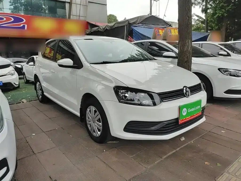 2016 Polo 1.4L Automatic Fashion Edition — миниатюра 4