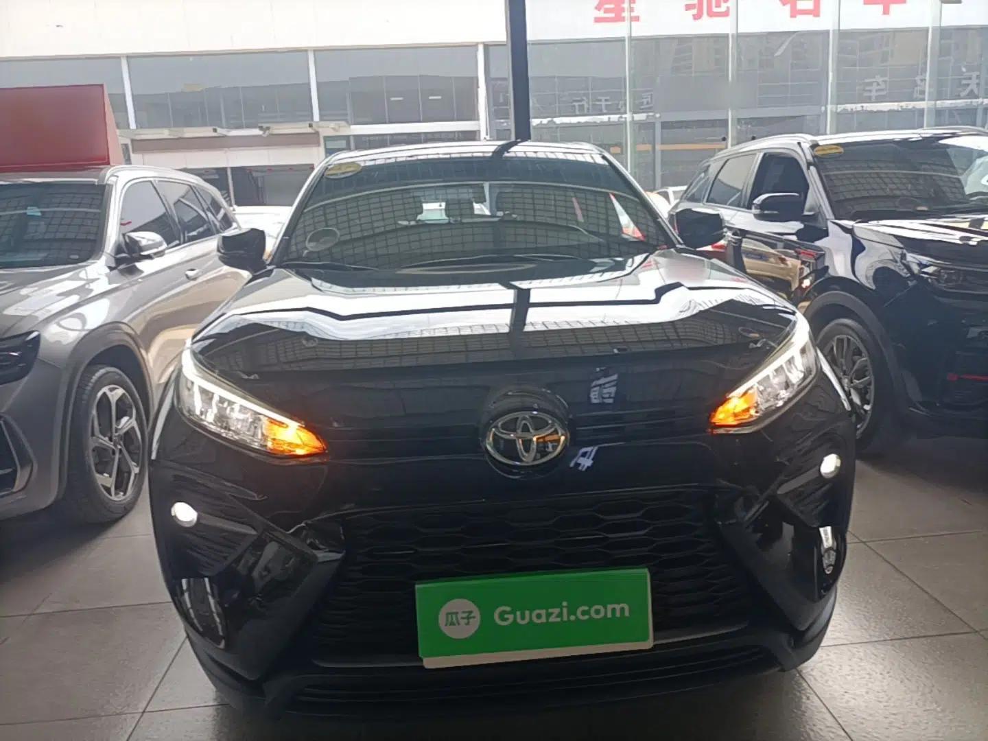 Toyota Wildlander 2023 2.0L CVT Two-Wheel Drive Leading Edition — миниатюра 2