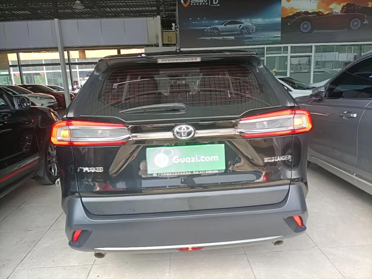 Toyota Wildlander 2023 2.0L CVT Two-Wheel Drive Leading Edition — миниатюра 5