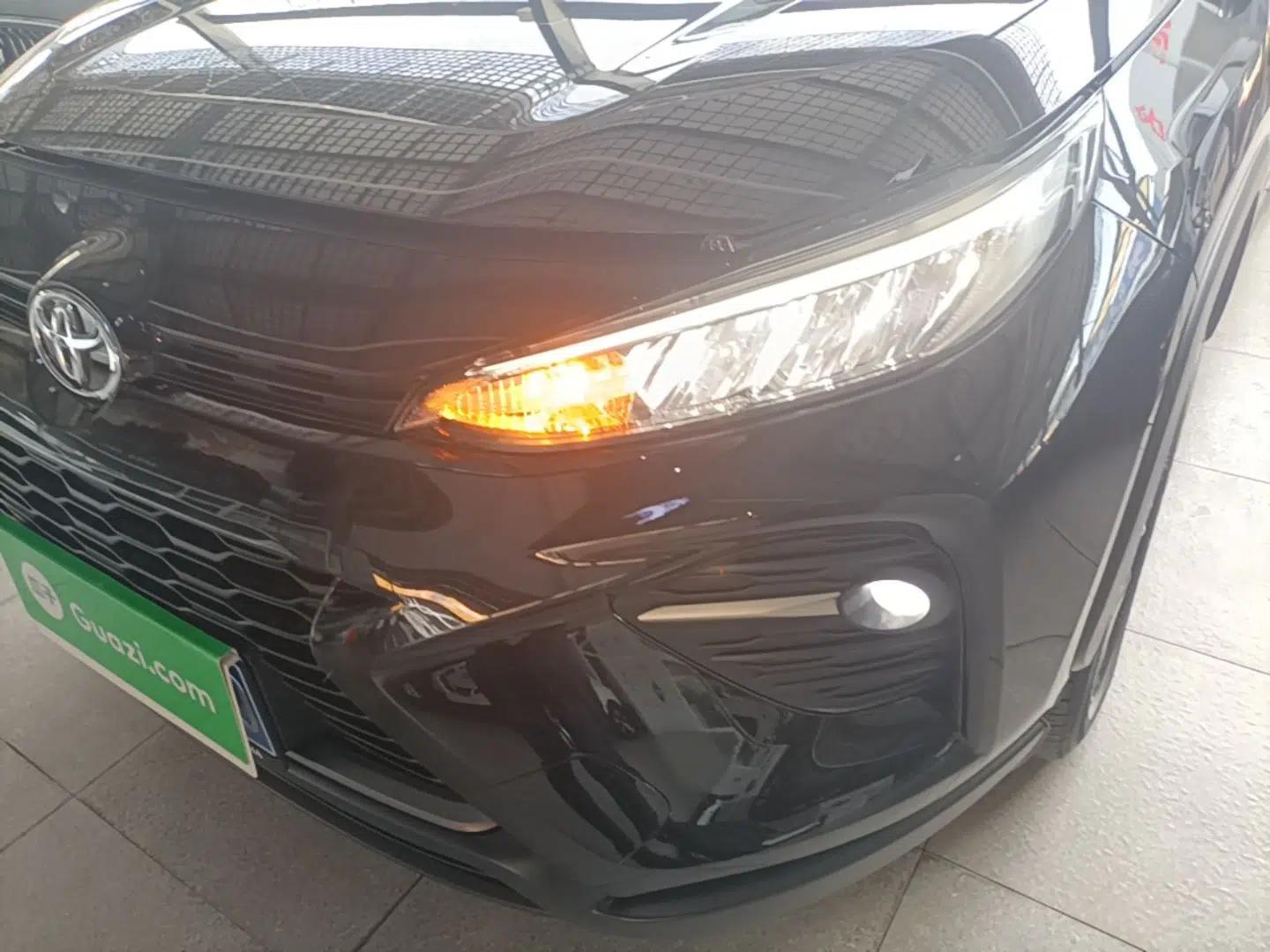 Toyota Wildlander 2023 2.0L CVT Two-Wheel Drive Leading Edition — миниатюра 8