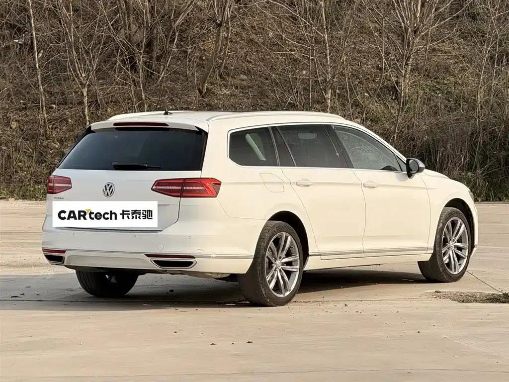 Passat Variant 2018 380TSI 2WD Comfortline — миниатюра 5