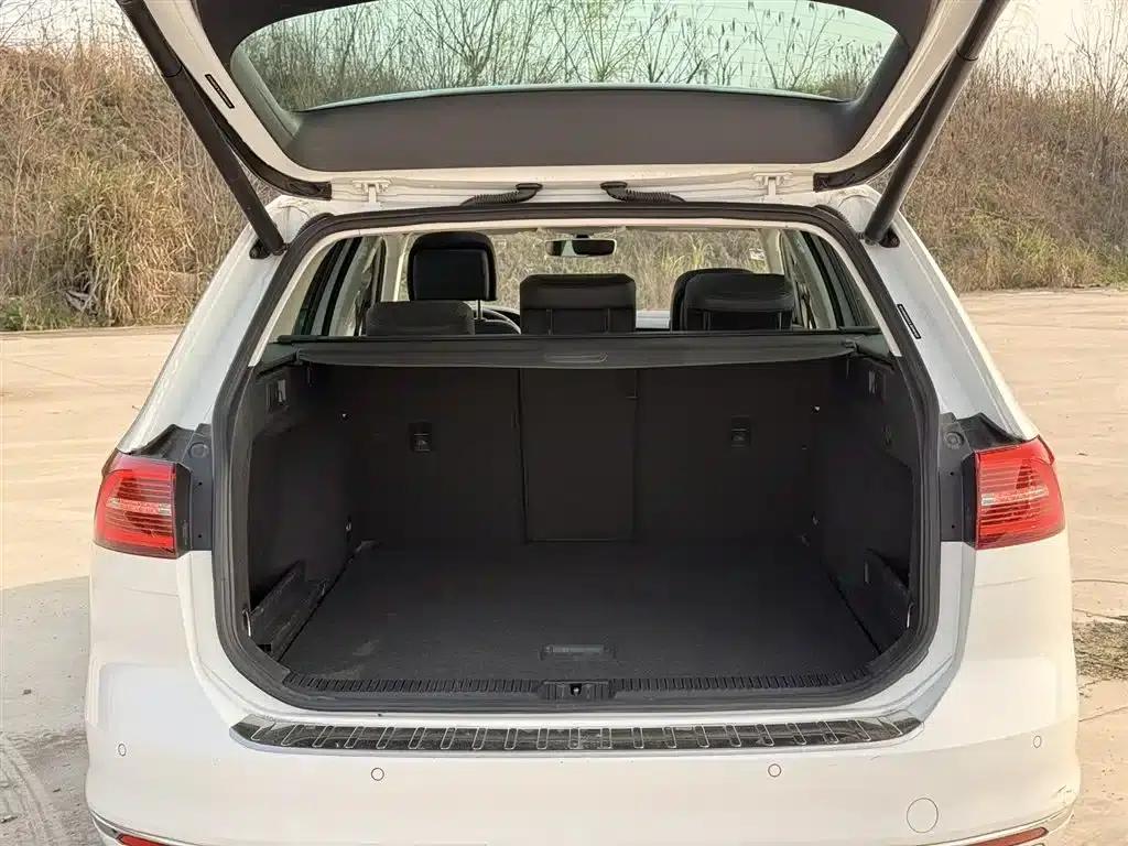 Passat Variant 2018 380TSI 2WD Comfortline — миниатюра 8