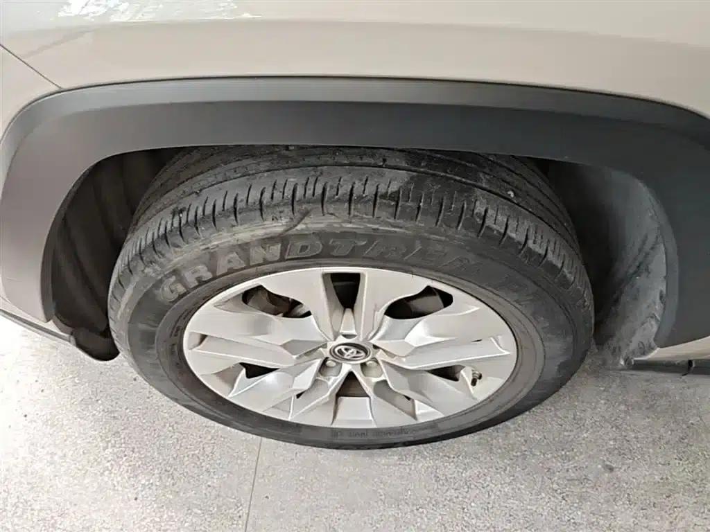 2022 Toyota RAV4 2.0L CVT 2WD Leading Edition — миниатюра 23