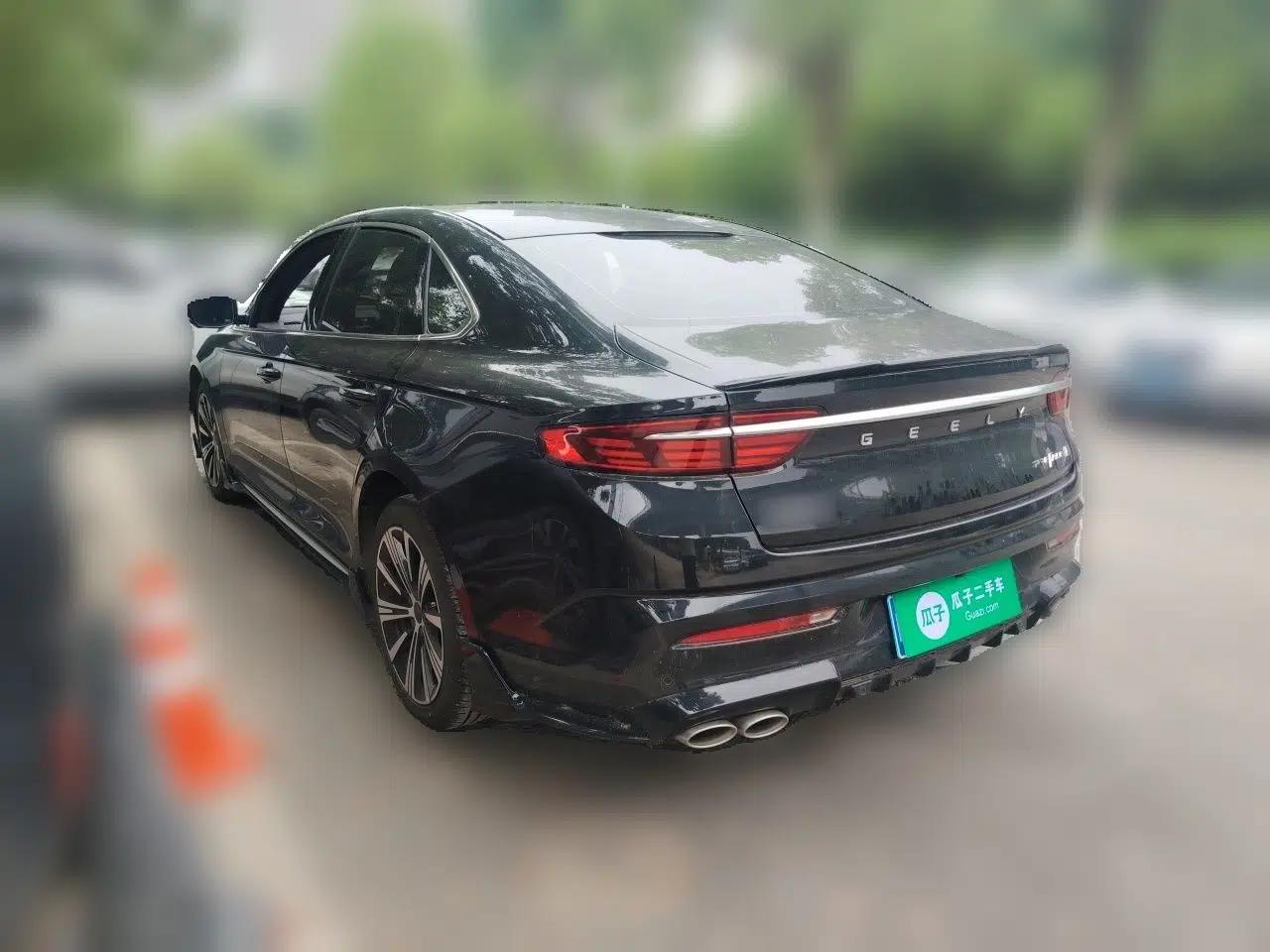 Geely Auto Preface 2025 Dongfang Yao 1.5TD Kunlun Edition — миниатюра 4