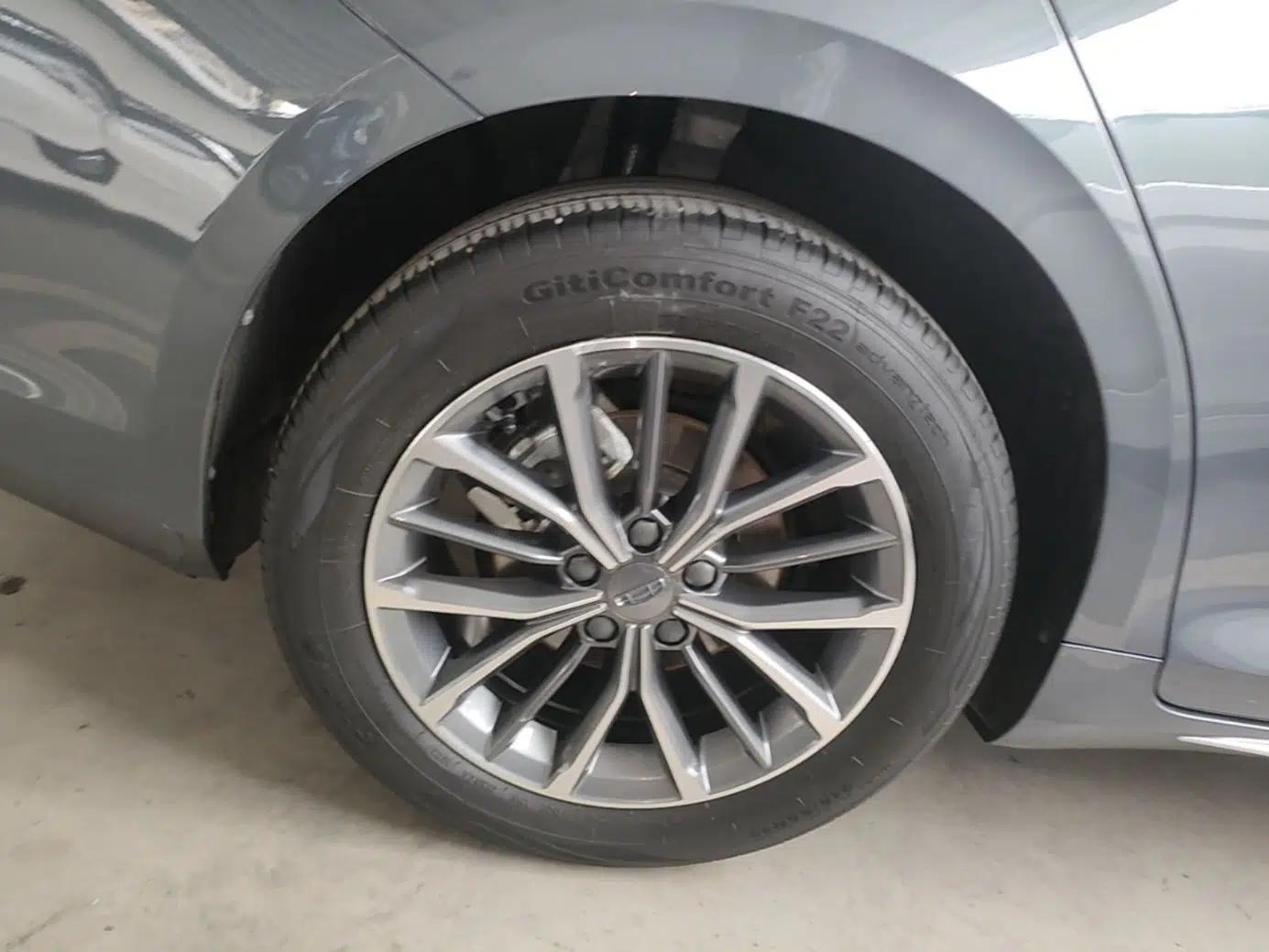 Geely Auto Preface 2023 2.0TD Luxury Version — миниатюра 11