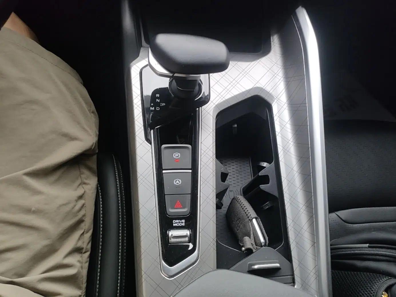 Geely Auto Preface 2023 2.0TD Luxury Version — миниатюра 16