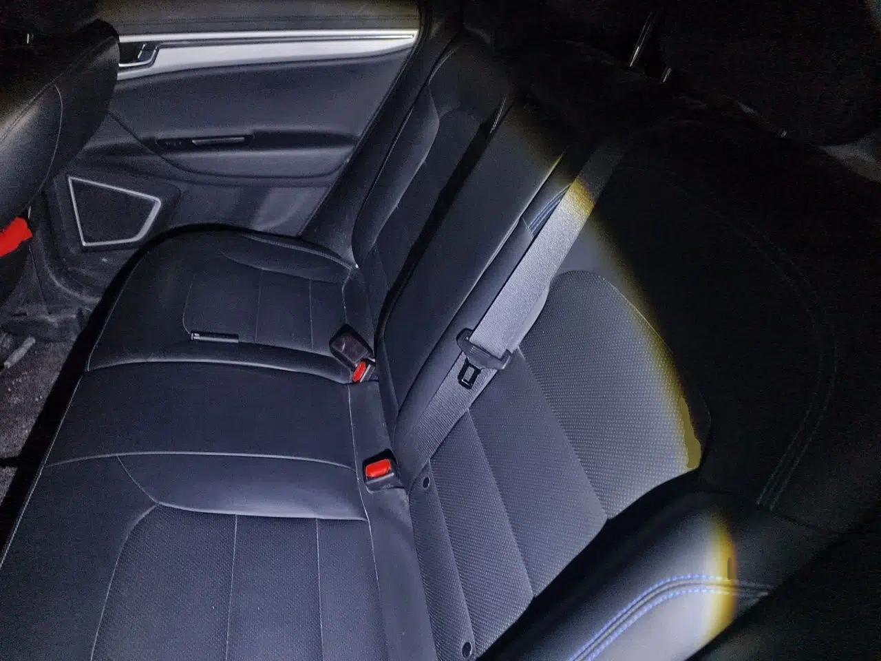 Geely Auto Emgrand GSe 2019 500 ZhenShang Edition — миниатюра 17