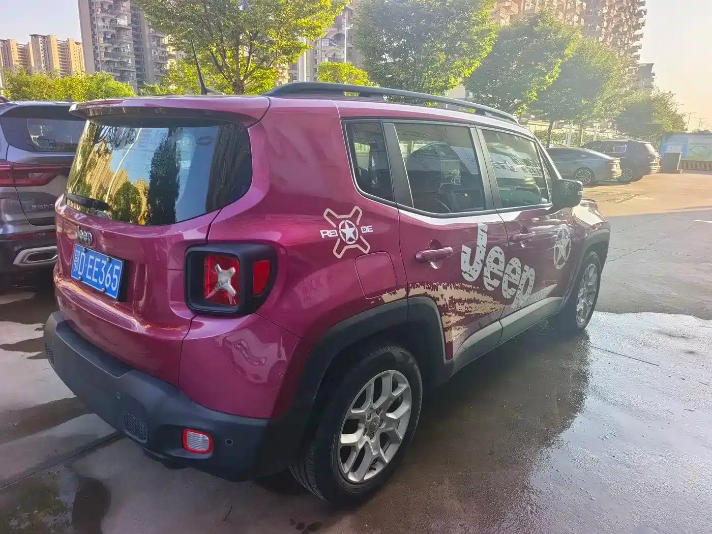 Jeep Renegade 2017 180T Automatic High-Performance Edition — миниатюра 4