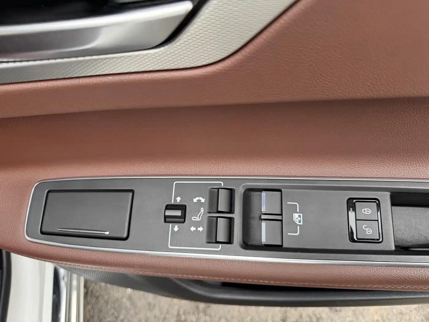 2018 Jaguar XFL 2.0T 250PS Luxury Edition — миниатюра 17