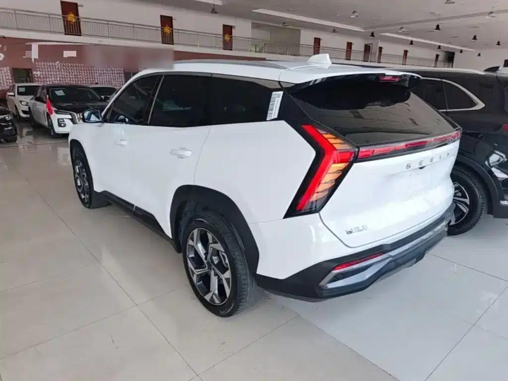 Geely Boyue L 2023 1.5TD DCT Premium Edition — миниатюра 5