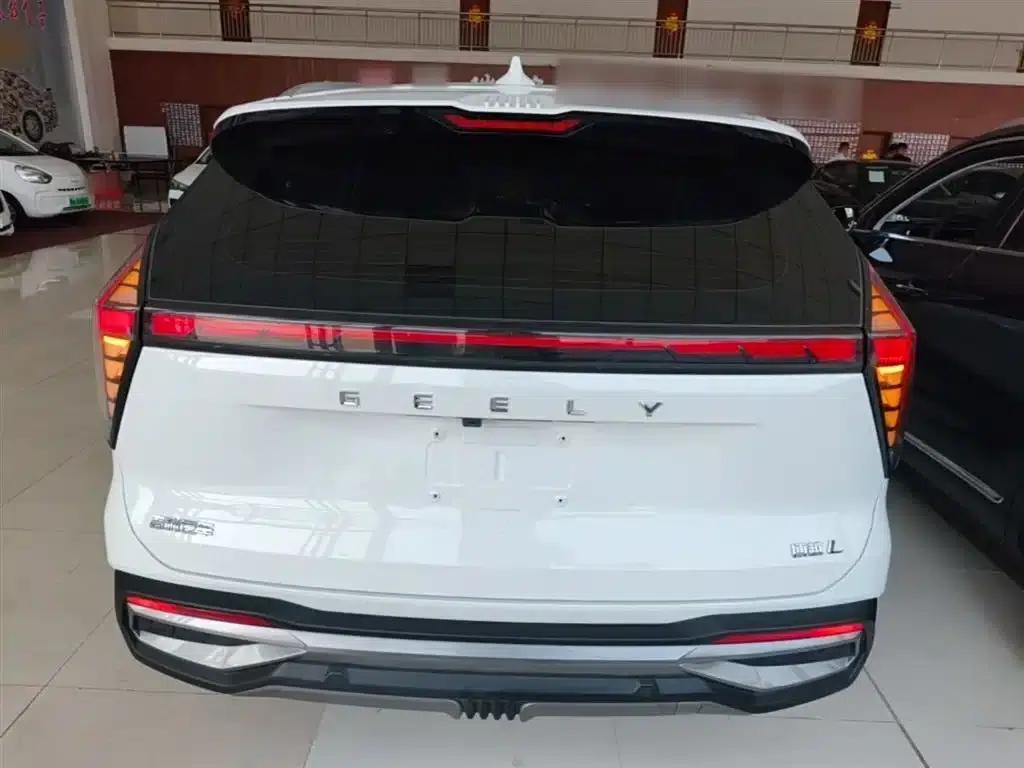 Geely Boyue L 2023 1.5TD DCT Premium Edition — миниатюра 6