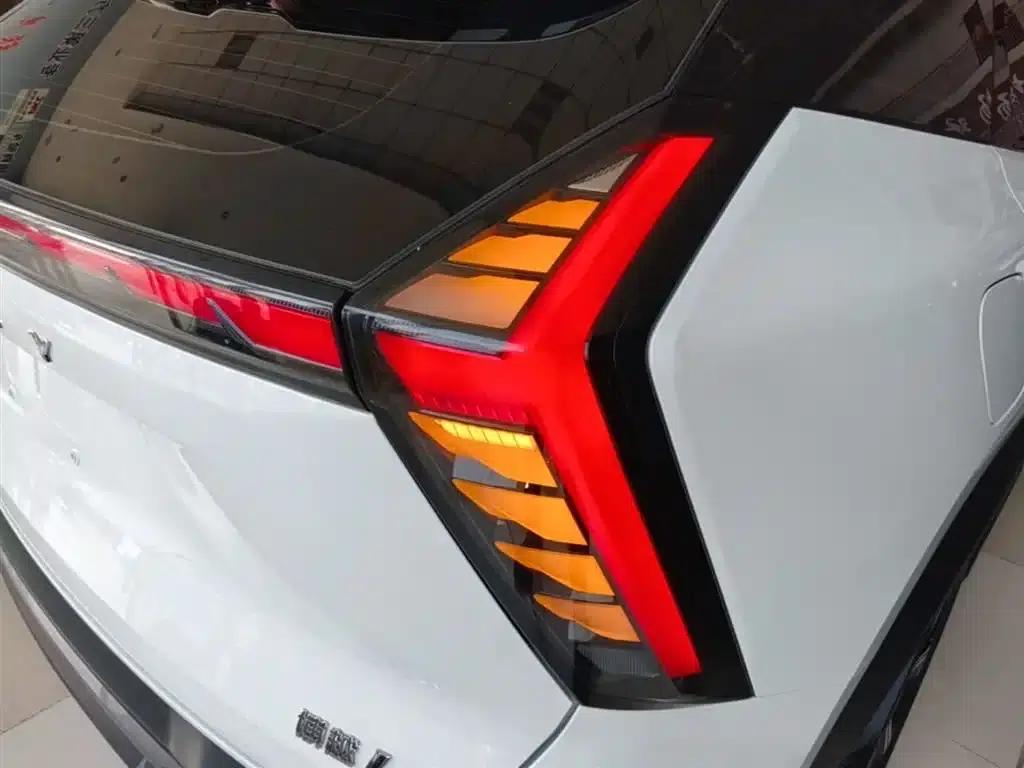 Geely Boyue L 2023 1.5TD DCT Premium Edition — миниатюра 8