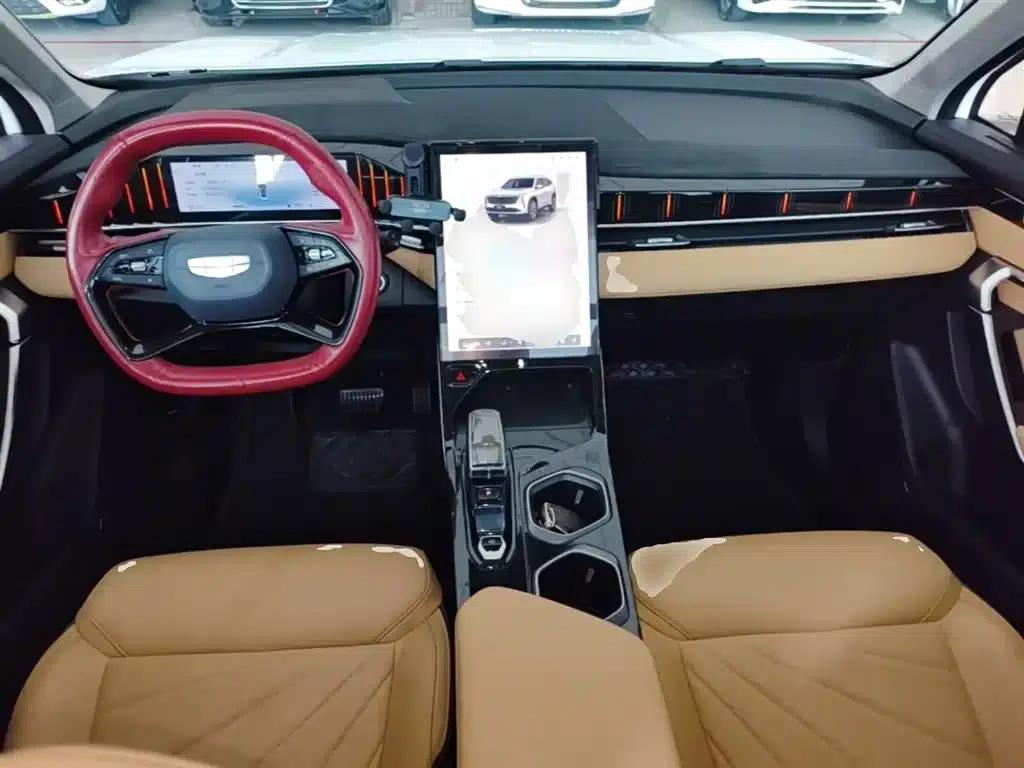 Geely Boyue L 2023 1.5TD DCT Premium Edition — миниатюра 10