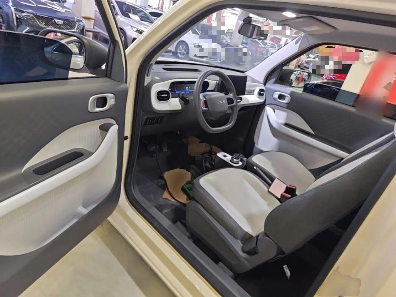 Geely Galaxy Panda 2025 210 km – Yuanqi Bear — миниатюра 23