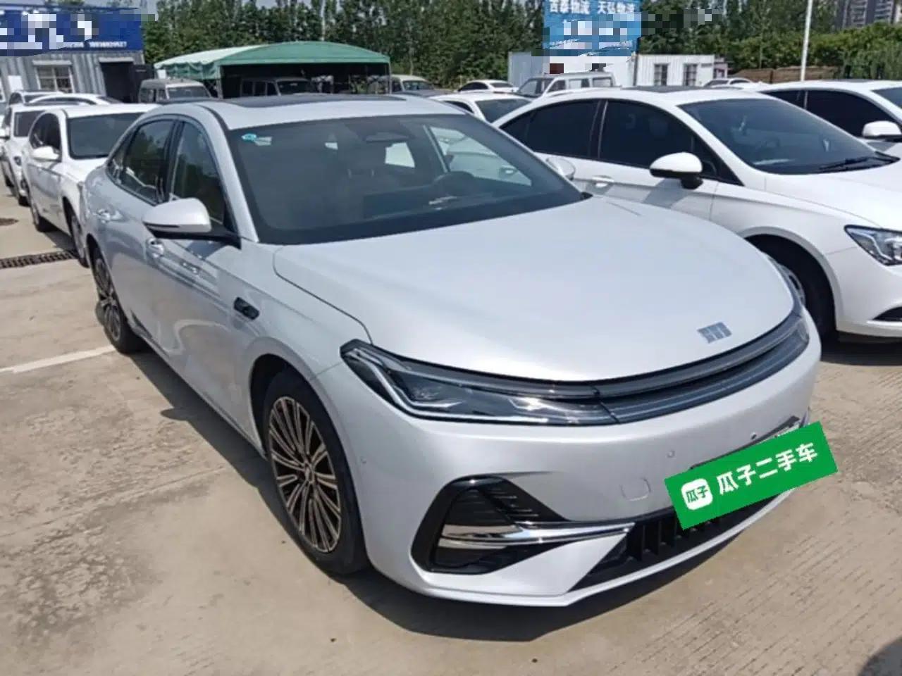 Geely Galaxy A7 2025 Model EM-i 150km Starship Edition — миниатюра 3