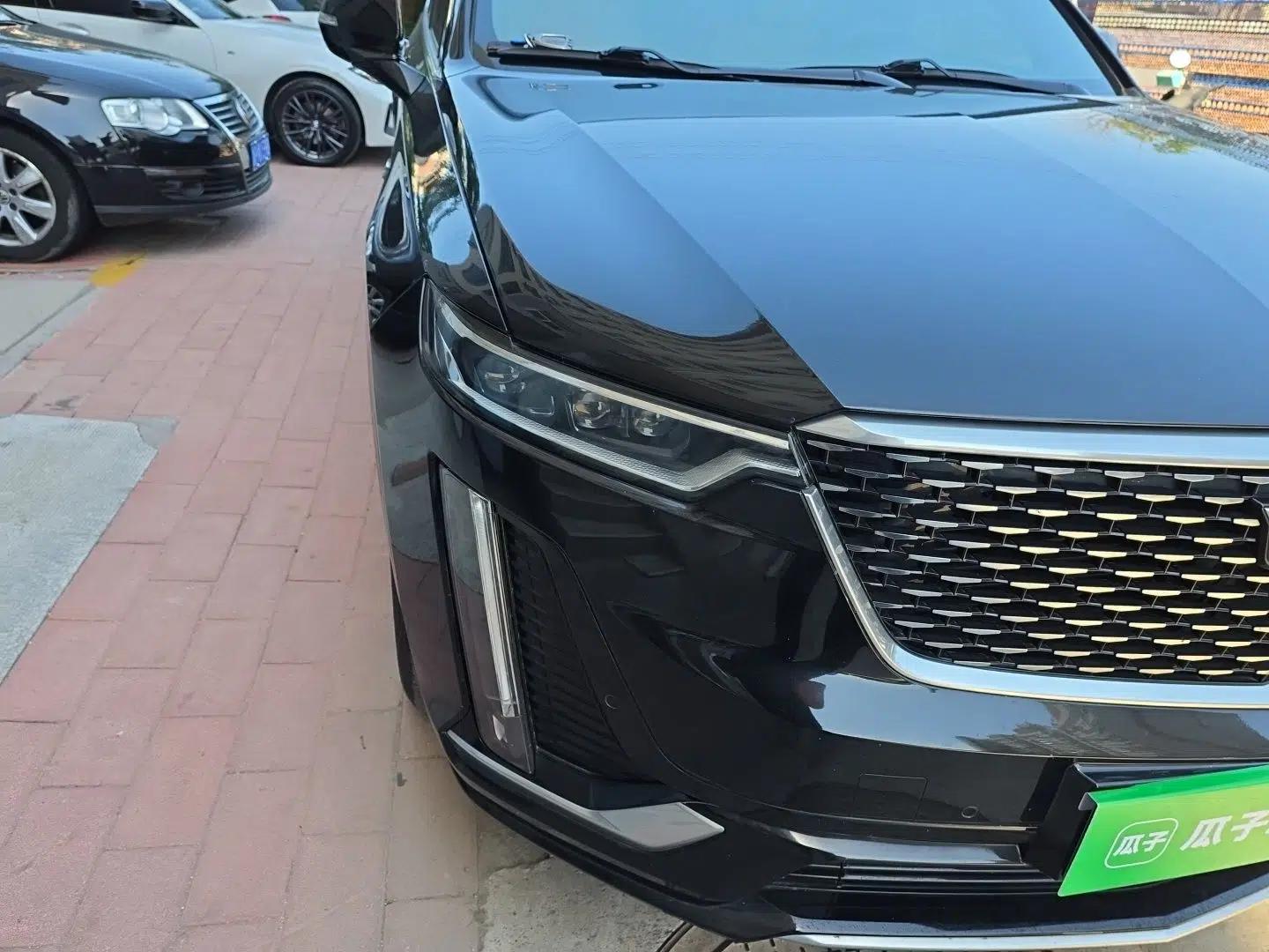 Cadillac XT6 2022 2.0T Six-Seater Four-Wheel Drive Luxury Version — миниатюра 7