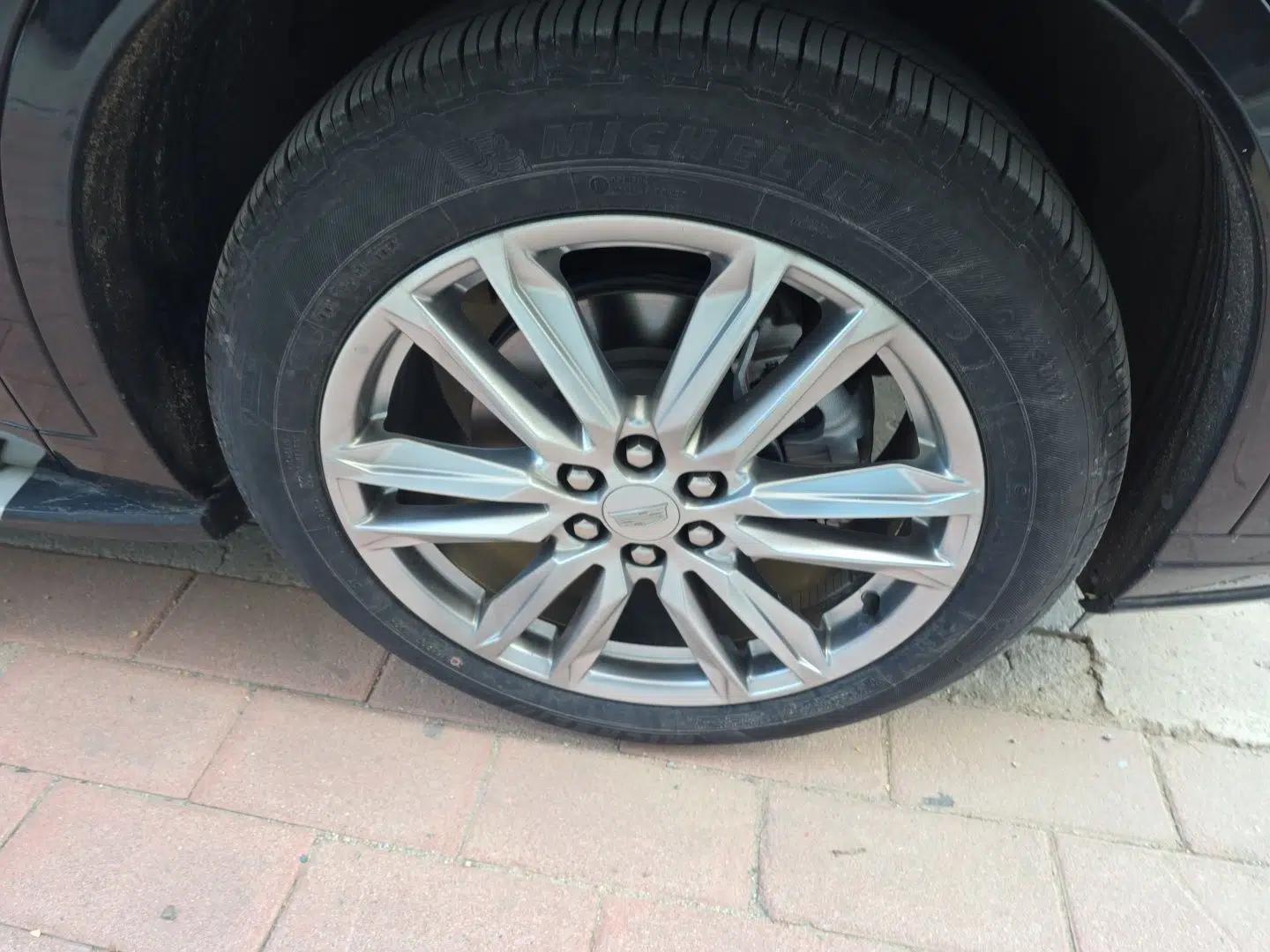 Cadillac XT6 2022 2.0T Six-Seater Four-Wheel Drive Luxury Version — миниатюра 8