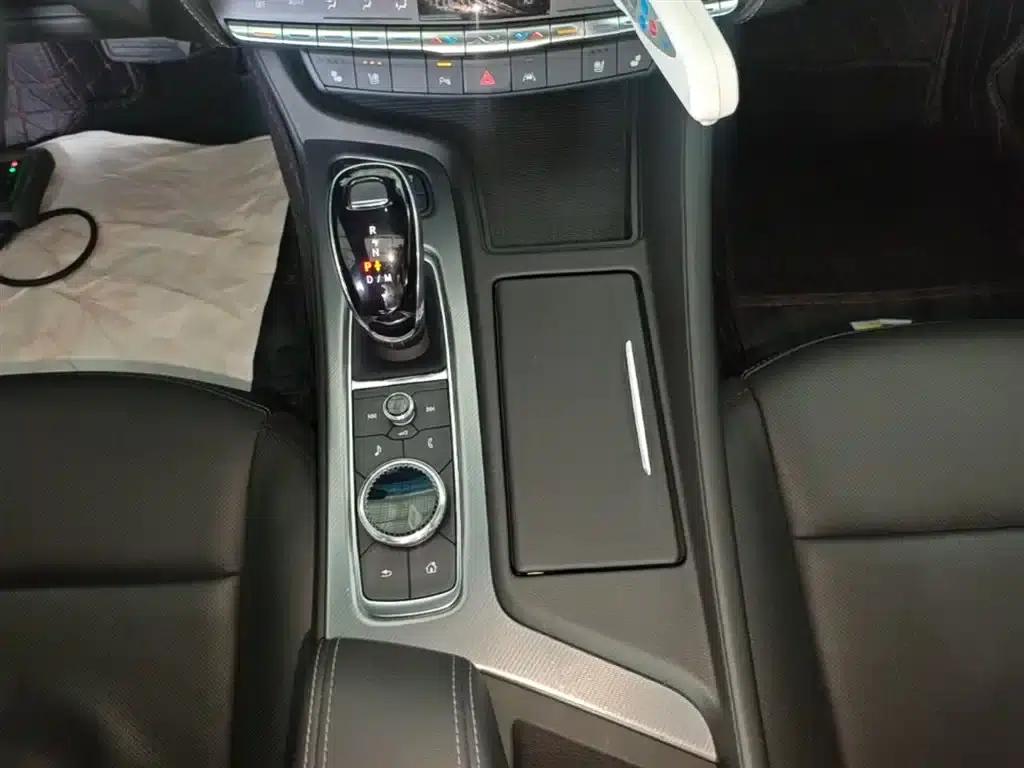 2023 Cadillac CT5 28T Luxury (Standard Edition) — миниатюра 14