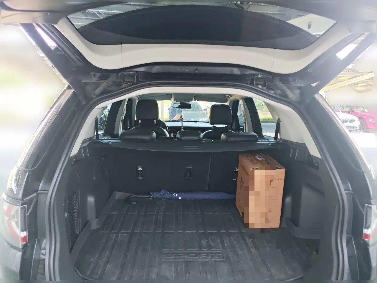 Land Rover Discovery Sport 2018 240 PS SE Version — миниатюра 19
