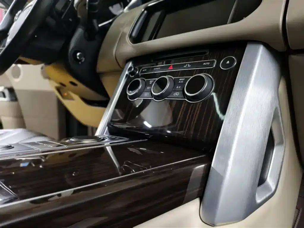2017 Range Rover 3.0 SC V6 Vogue — миниатюра 9