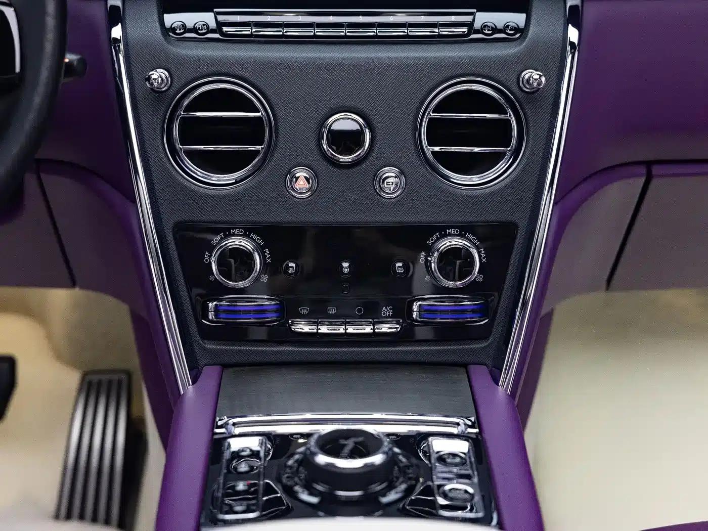 2018 Cullinan 5-seater — миниатюра 24