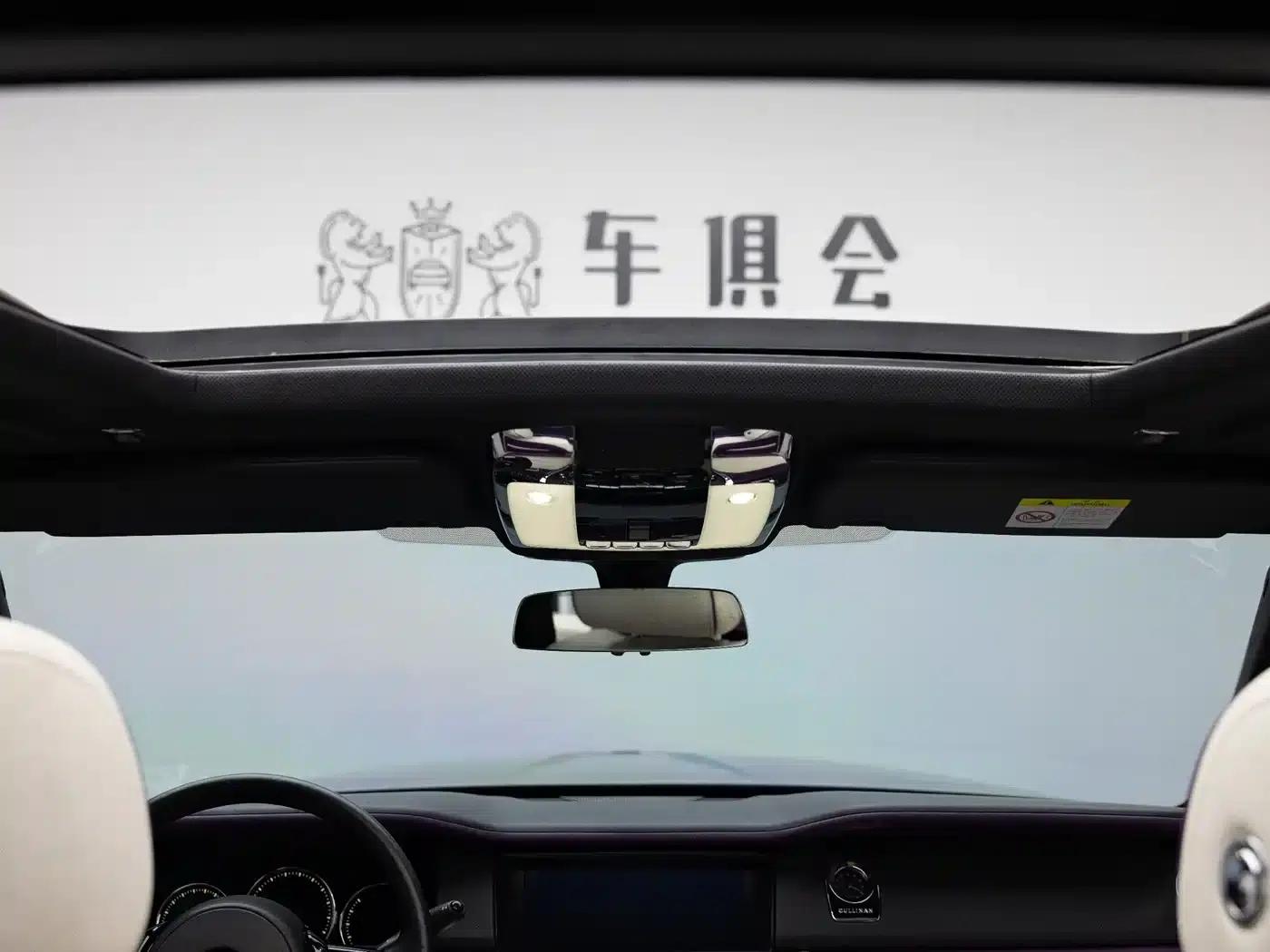 2018 Cullinan 5-seater — миниатюра 27