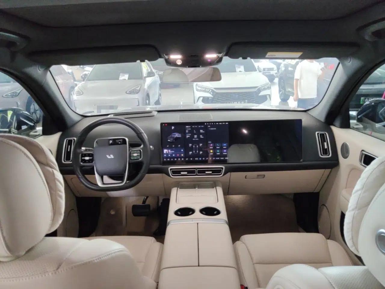 Li Auto L7 2024 MAX Model — миниатюра 12
