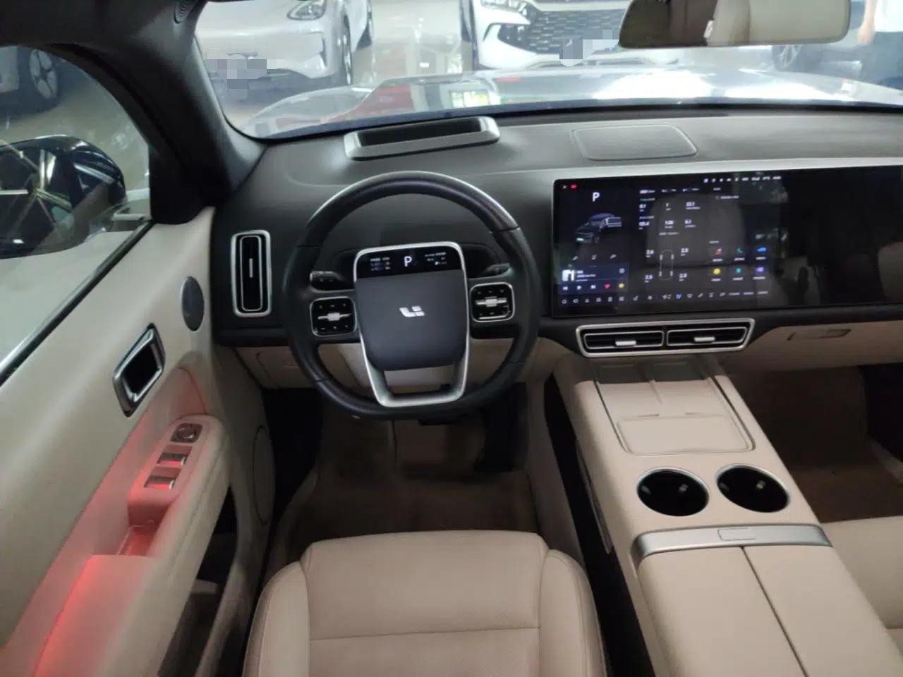 Li Auto L7 2024 MAX Model — миниатюра 13