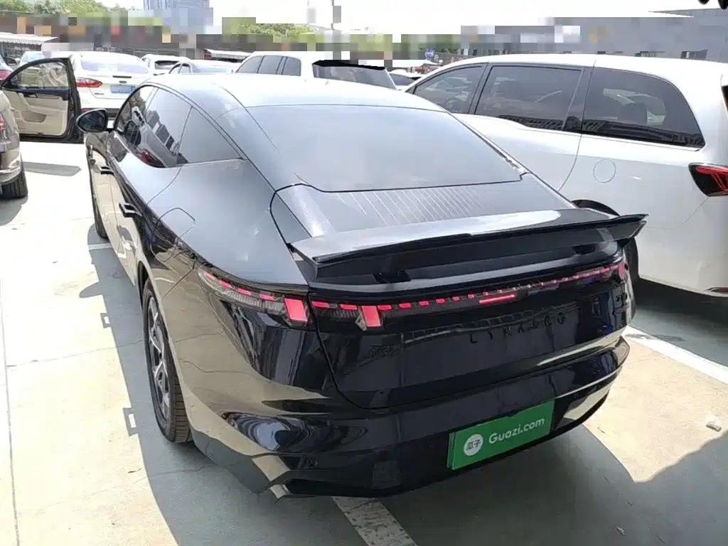 Lynk & Co Z10 2024 STARBUFF 95kWh 766km RWD — миниатюра 6
