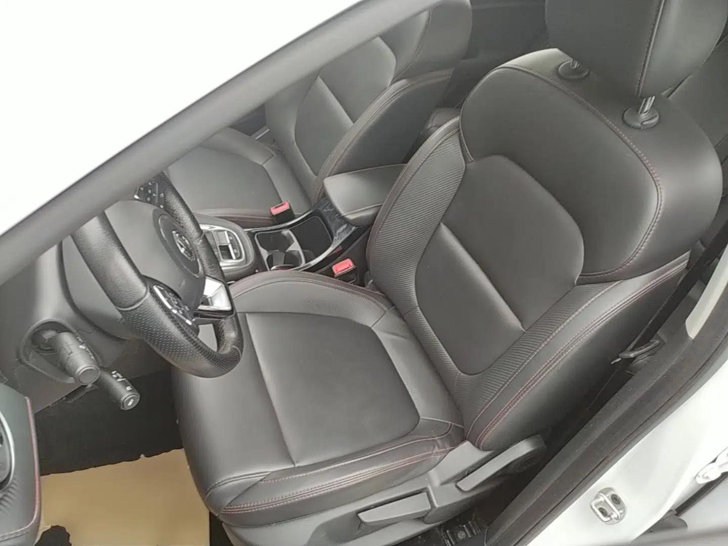MG ZS 2022 180 DVVT Automatic Global Million-Unit 958 Edition — миниатюра 17