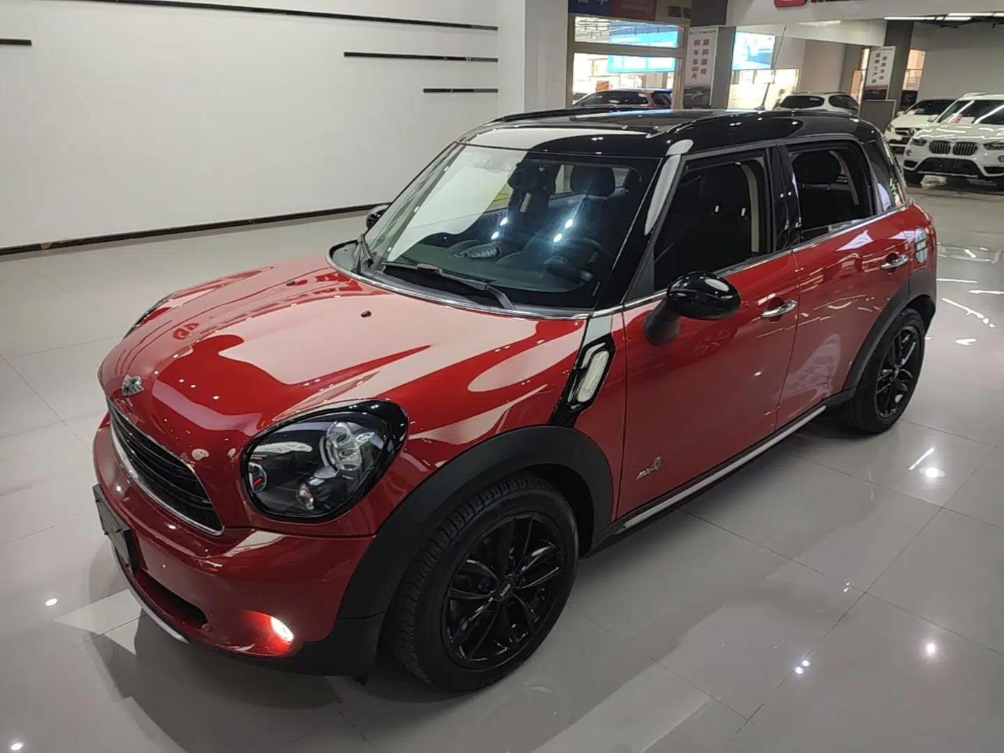 MINI Countryman 2016 1.6T COOPER ALL4 Fun Equipment Enthusiast — миниатюра 1