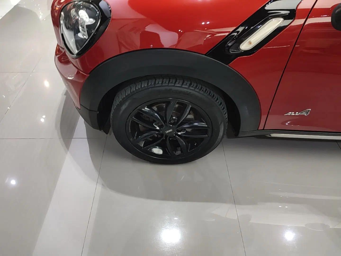 MINI Countryman 2016 1.6T COOPER ALL4 Fun Equipment Enthusiast — миниатюра 10
