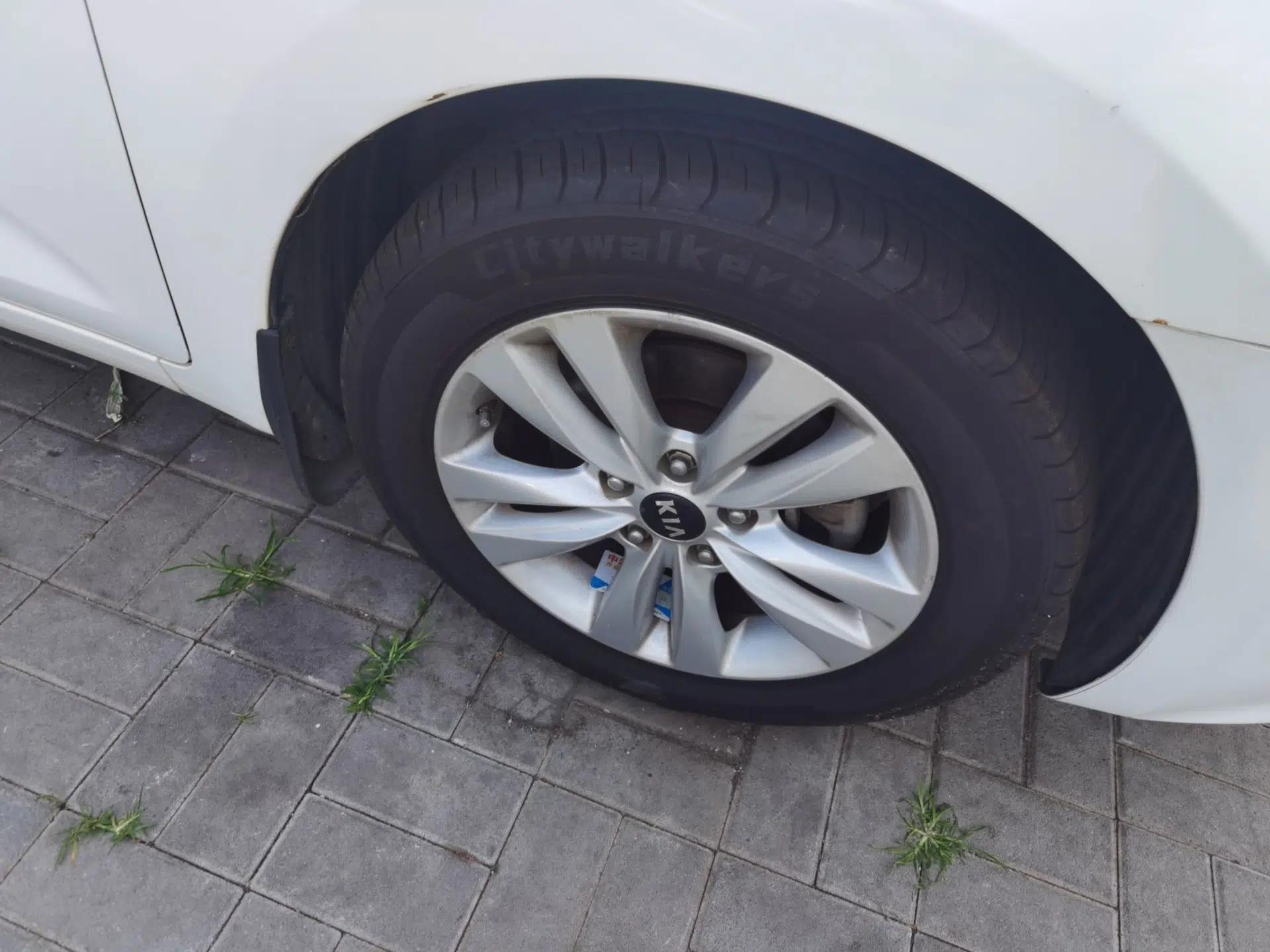 Kia K4 2014 1.8L Automatic GLS — миниатюра 8
